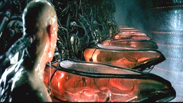 «Neo», tras ser desconectado de «The Matrix» «Neo», tras ser desconectado de «The Matrix»